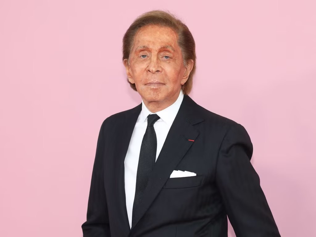 Valentino Garavani, Master of Elegance and “Valentino Red,” Dies Aged 93