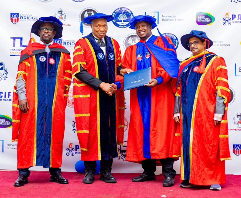 Double Triumph: Refigah Heviweit Receives Doctorate and Distinguished Fellowship